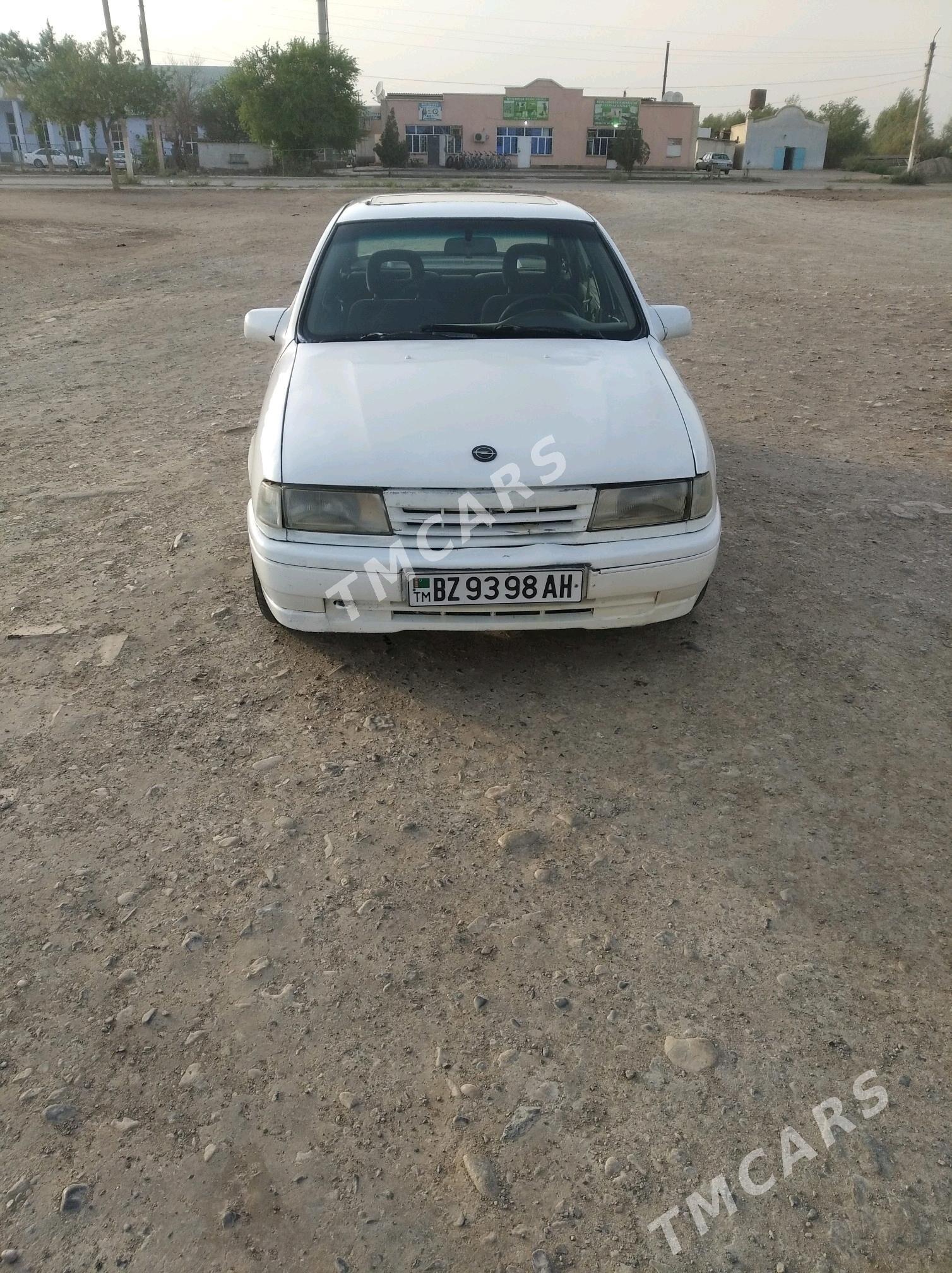 Opel Vectra 1991 - 13 000 TMT - Бабадайхан - img 3