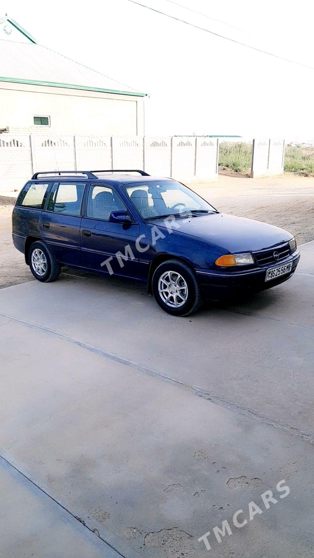 Opel Astra 1992 - 27 000 TMT - Мары - img 2