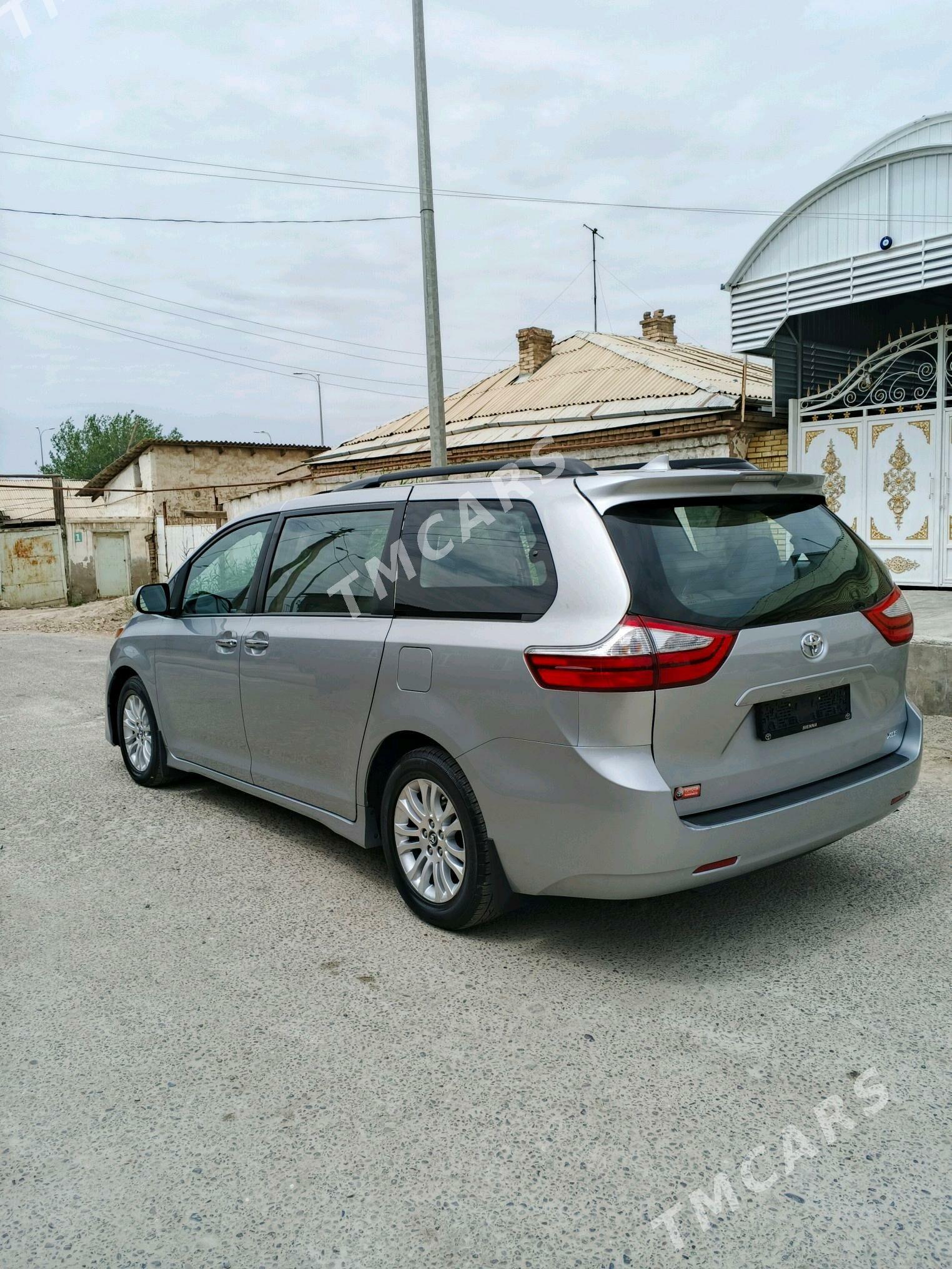 Toyota Sienna 2019 - 450 000 TMT - Mary - img 3