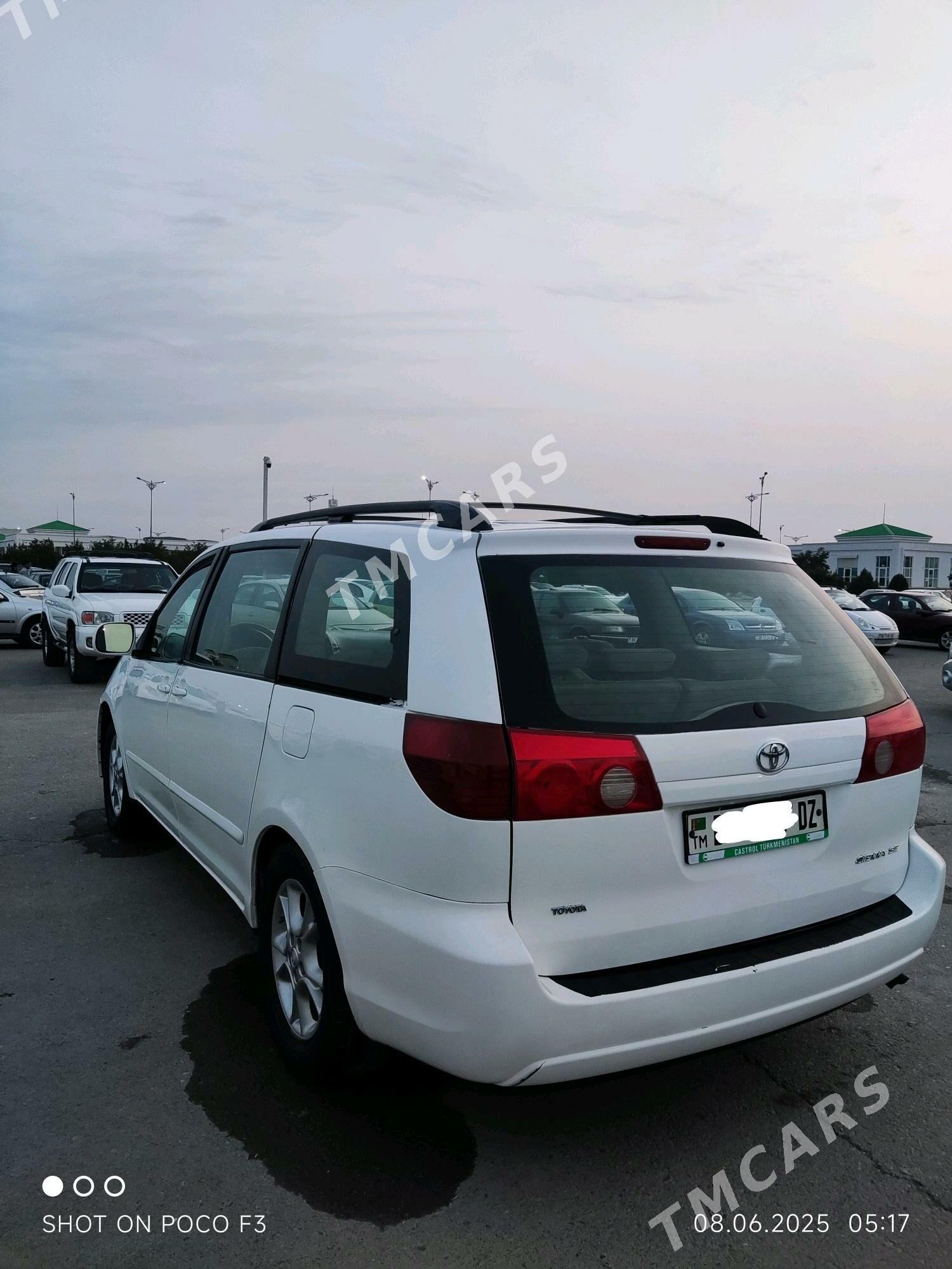 Toyota Sienna 2006 - 190 000 TMT - Дашогуз - img 5