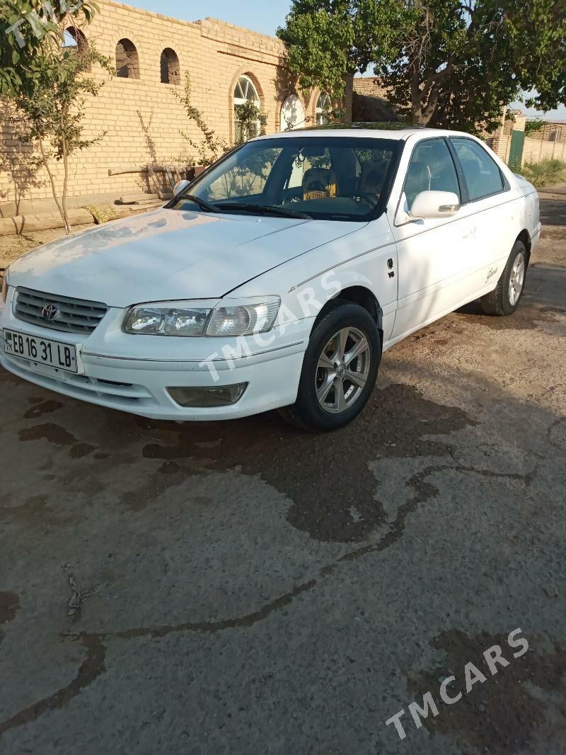Toyota Camry 2000 - 120 000 TMT - Dänew - img 10