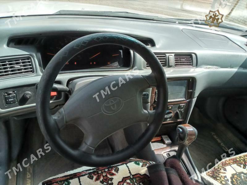 Toyota Camry 2000 - 120 000 TMT - Dänew - img 5