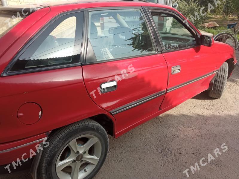 Opel Astra 1993 - 32 000 TMT - Mary - img 5