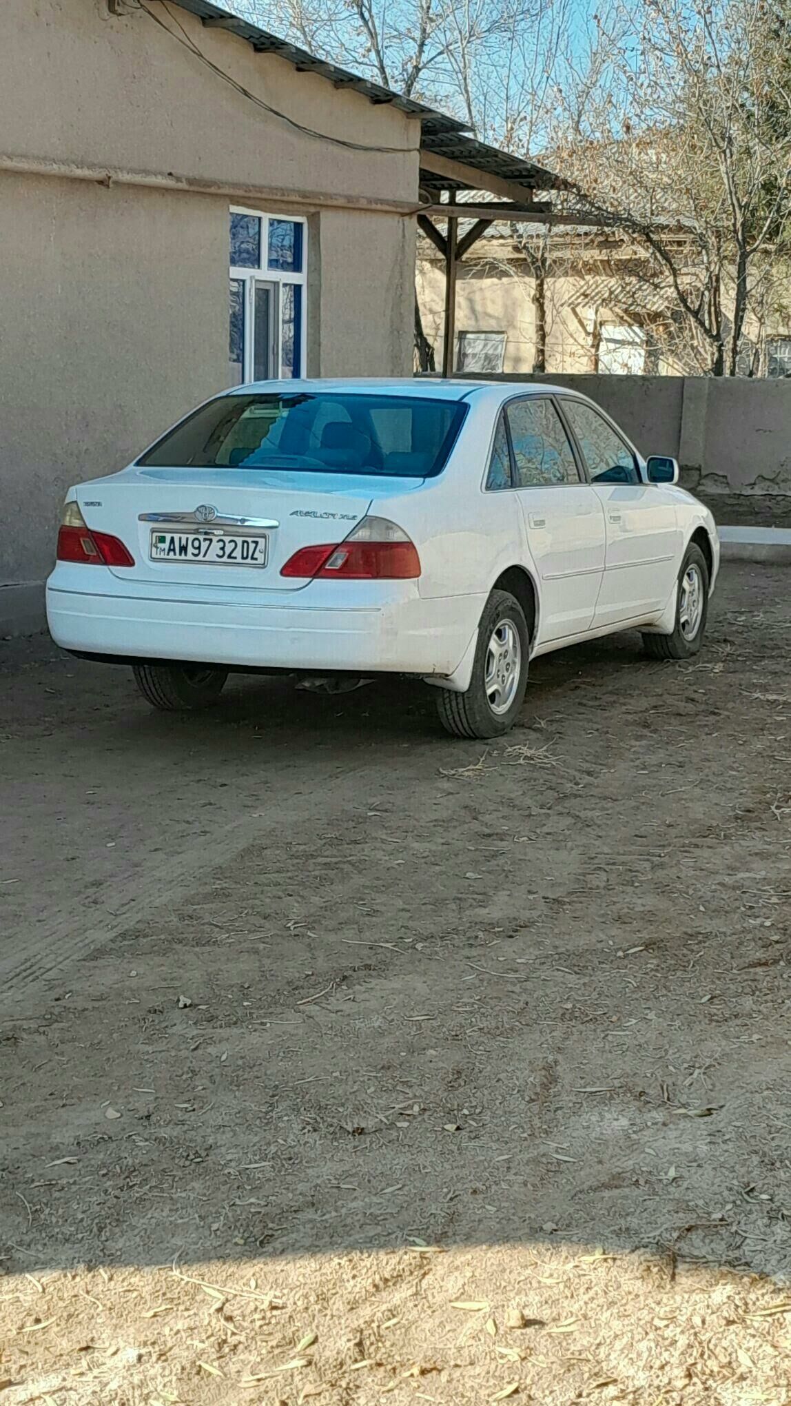 Toyota Avalon 2000 - 160 000 TMT - етр. Туркменбаши - img 1