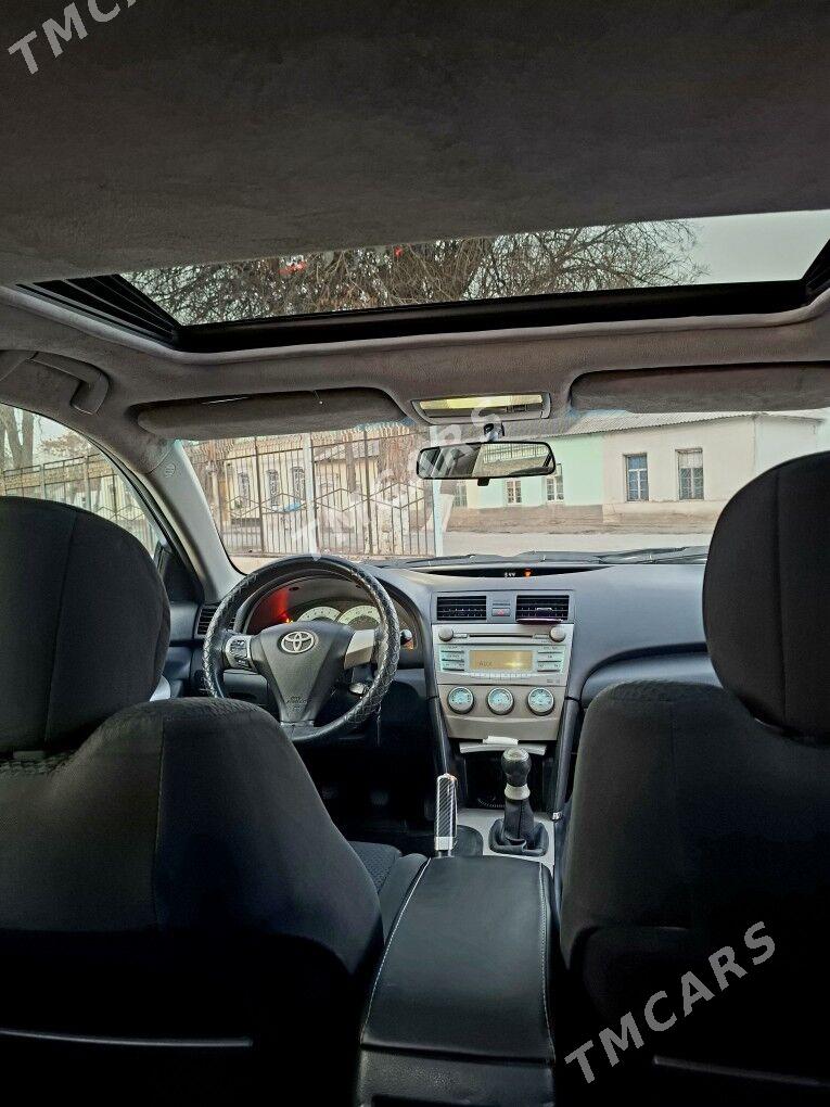 Toyota Camry 2007 - 130 000 TMT - Kaka - img 6