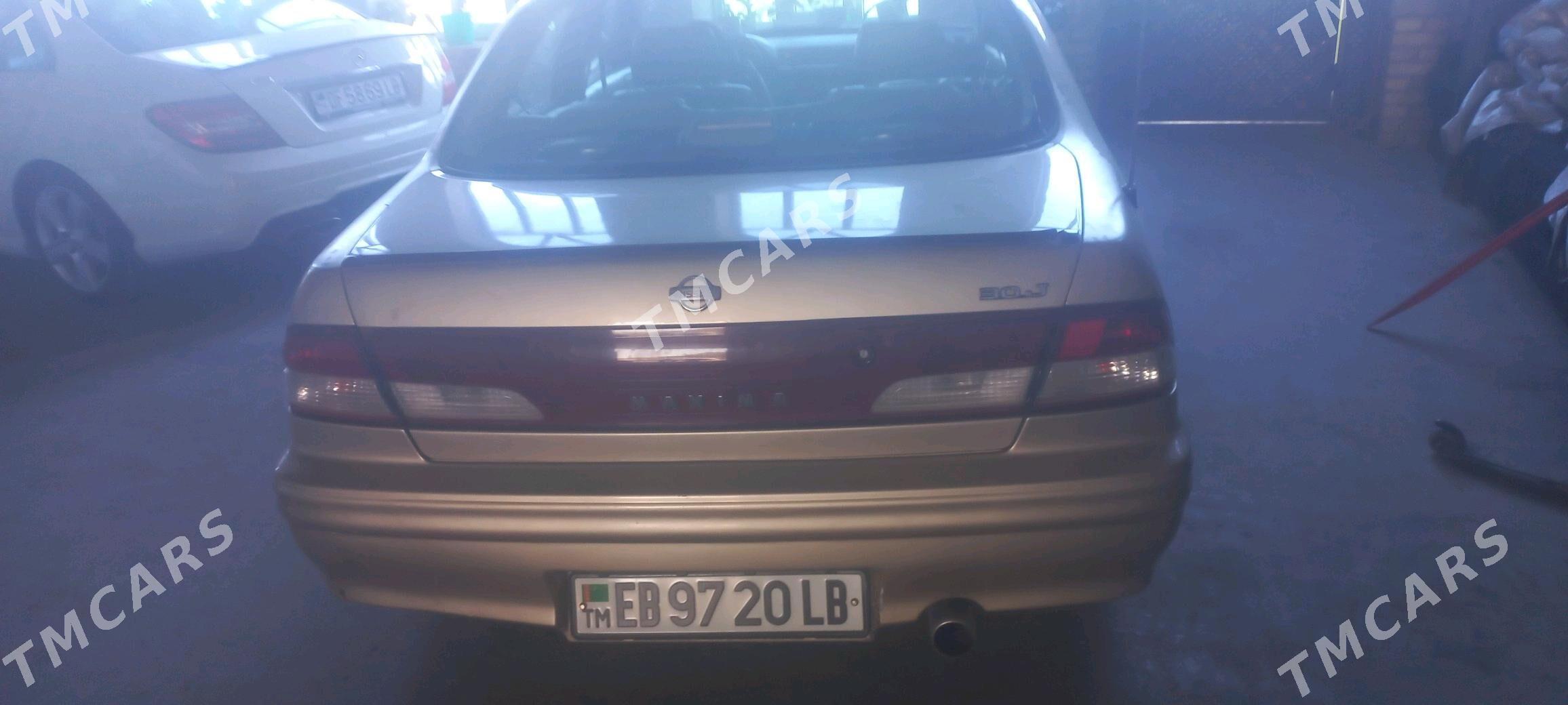 Nissan Maxima 1997 - 70 000 TMT - Чарджоу - img 3