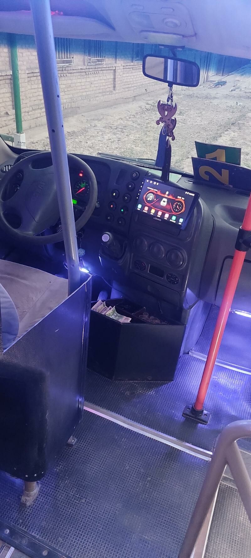 Iveco Daily 2006 - 200 000 TMT - Туркменабат - img 8