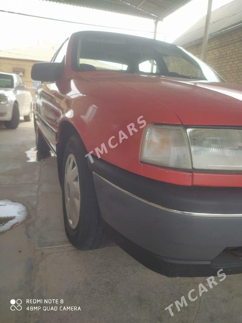 Opel Vectra 1990 - 44 000 TMT - Mary - img 3