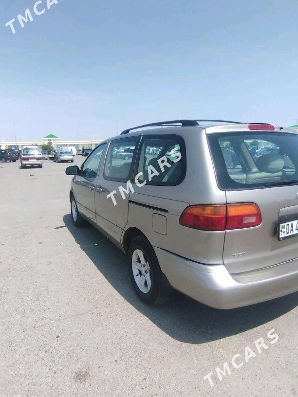 Toyota Sienna 2000 - 145 000 TMT - Türkmenabat - img 3