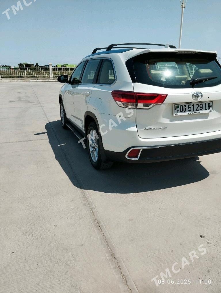 Toyota Highlander 2019 - 440 000 TMT - Türkmenabat - img 5