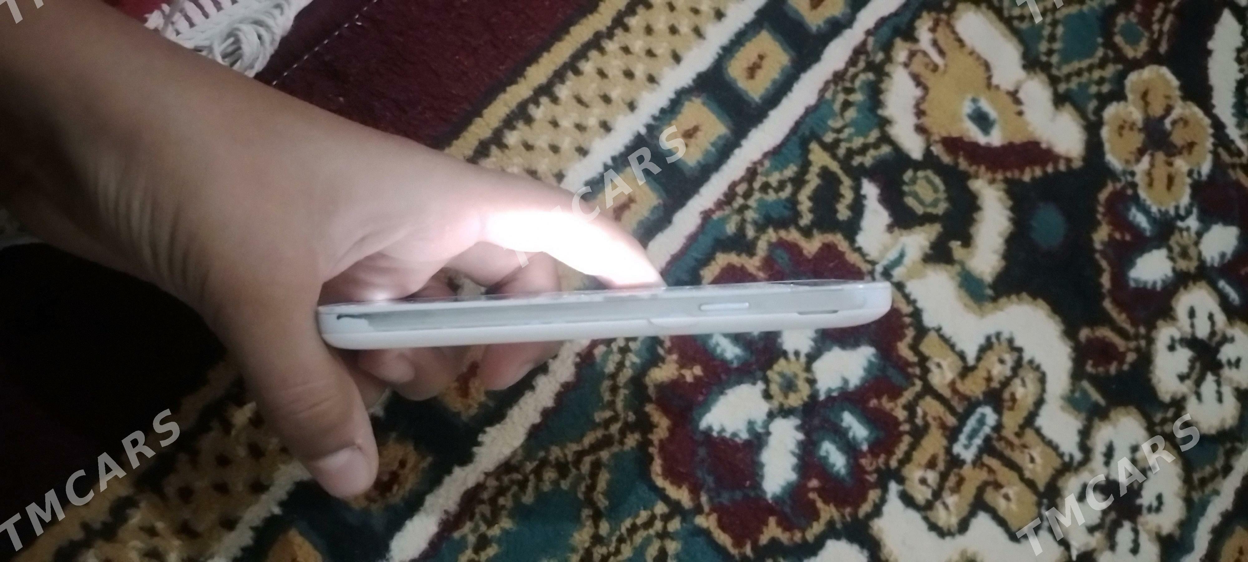 Galaxy S4mini - Огуз хан - img 4