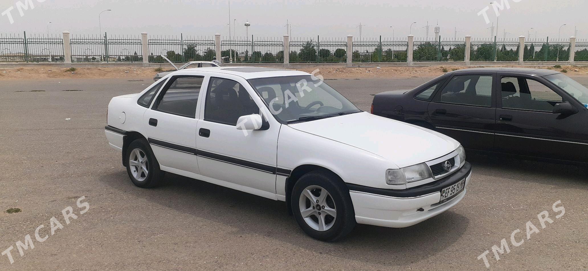Opel Vectra 1991 - 30 000 TMT - Mary - img 6