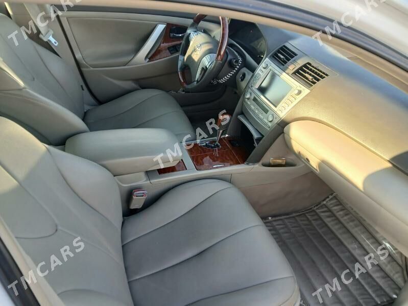 Toyota Camry 2010 - 200 000 TMT - Хитровка - img 6
