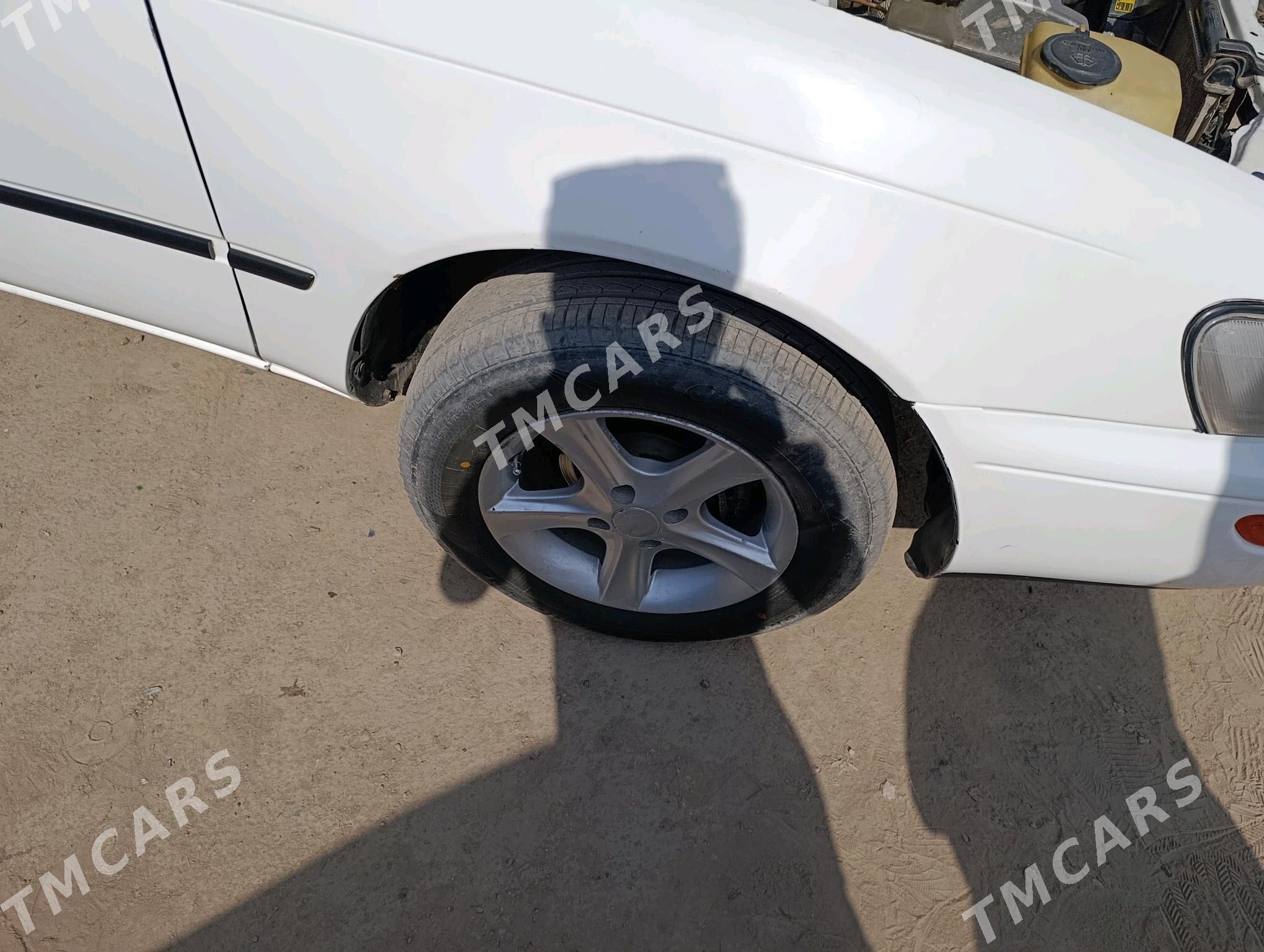 Toyota Corolla 1997 - 55 000 TMT - Кёнеургенч - img 3