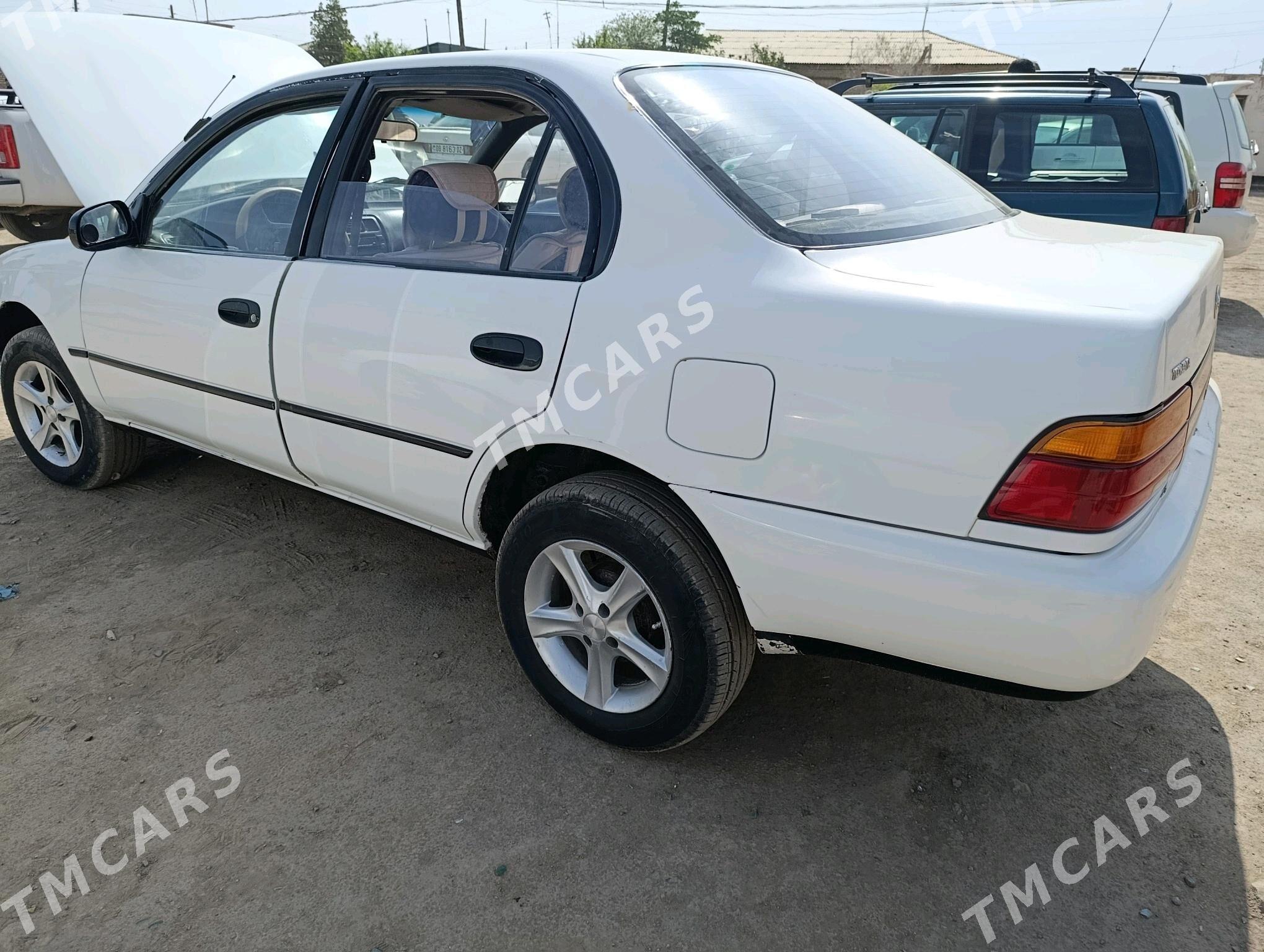 Toyota Corolla 1997 - 55 000 TMT - Кёнеургенч - img 4