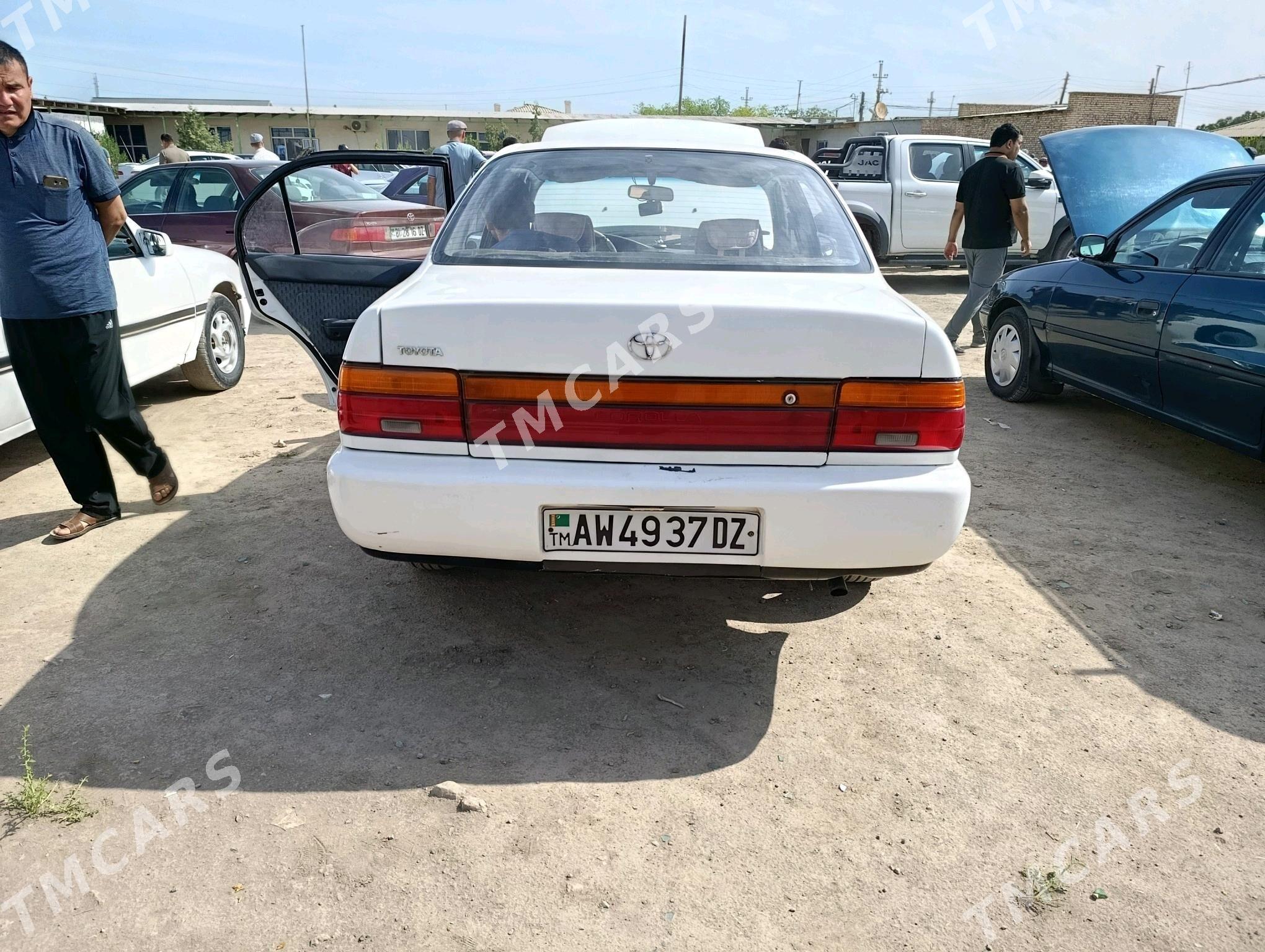 Toyota Corolla 1997 - 55 000 TMT - Кёнеургенч - img 2