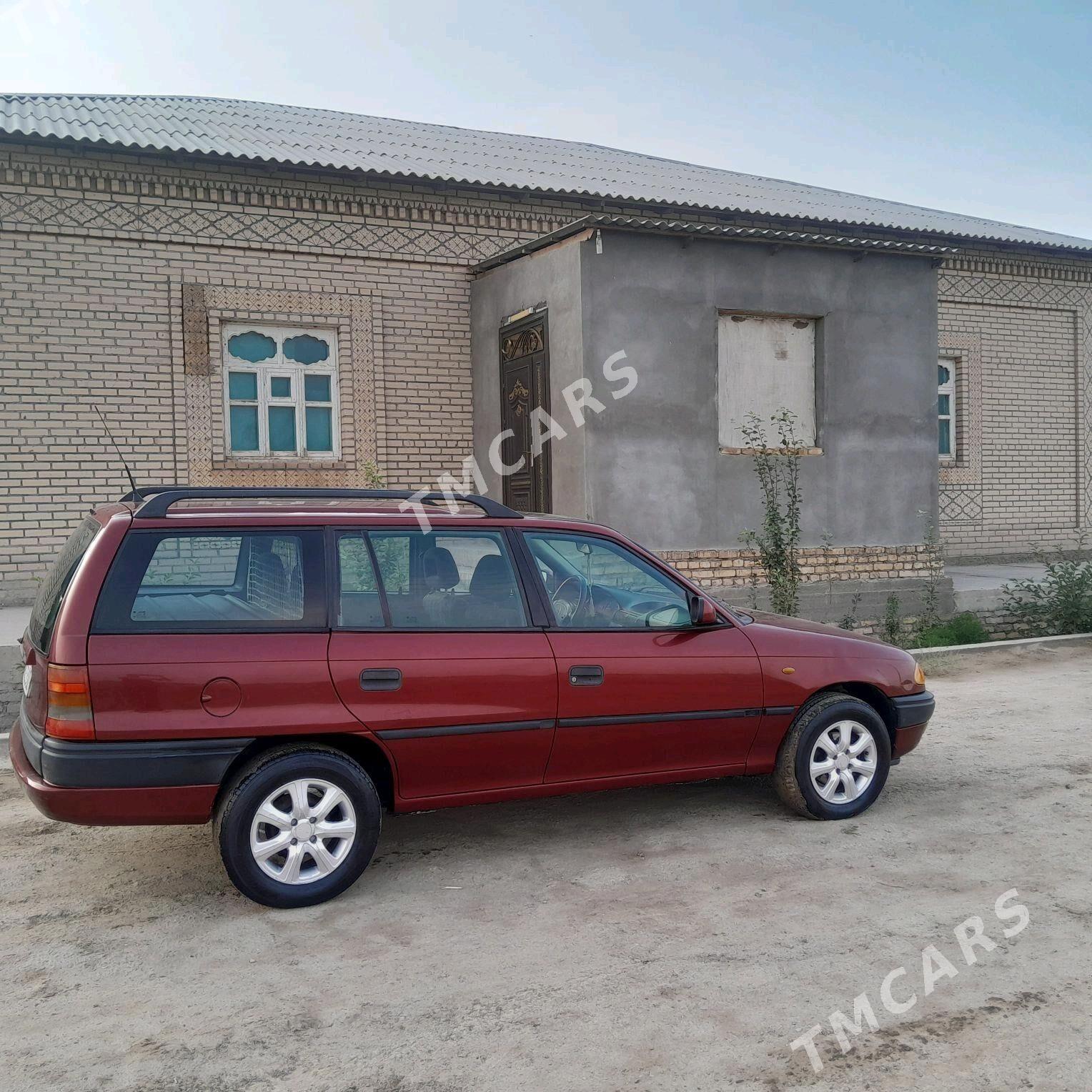 Opel Astra 1995 - 55 000 TMT - Daşoguz - img 3