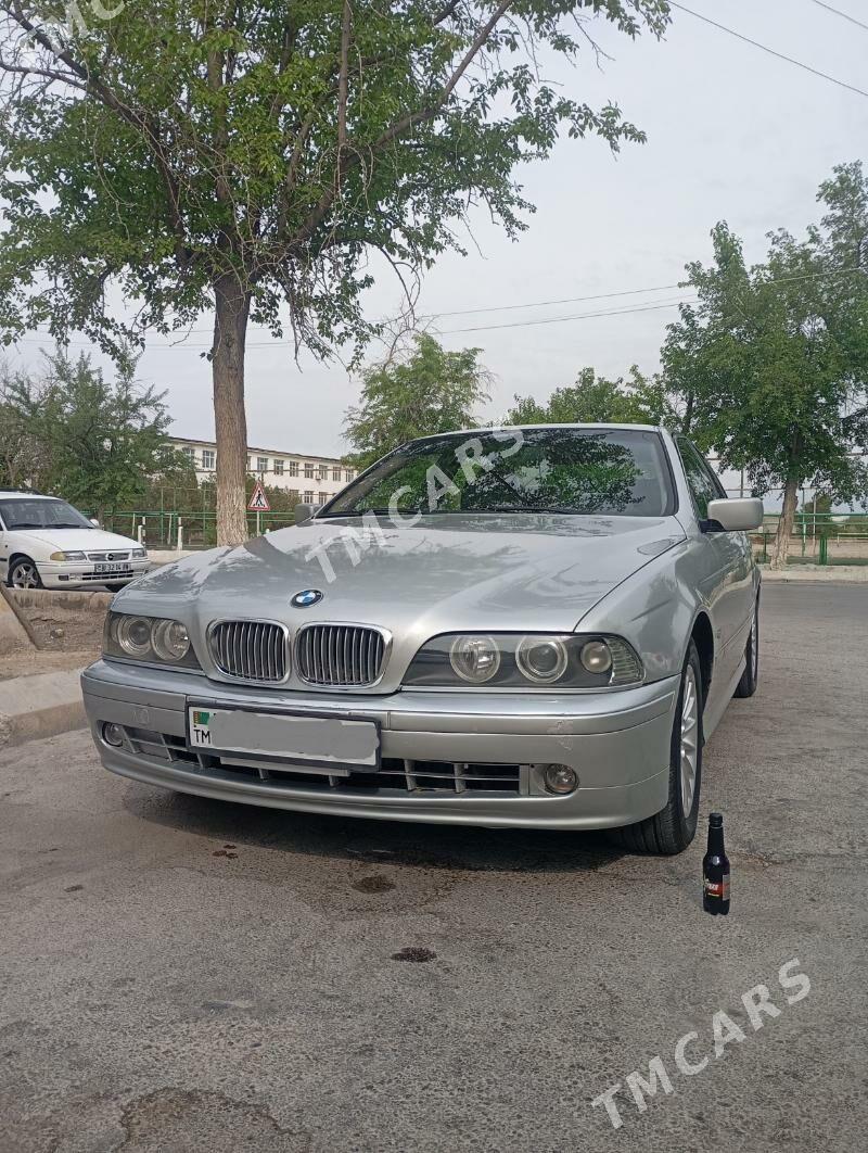 BMW 528 1996 - 125 000 TMT - Балканабат - img 2