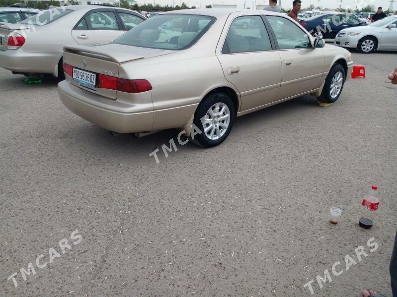 Toyota Camry 2000 - 150 000 TMT - Дашогуз - img 2