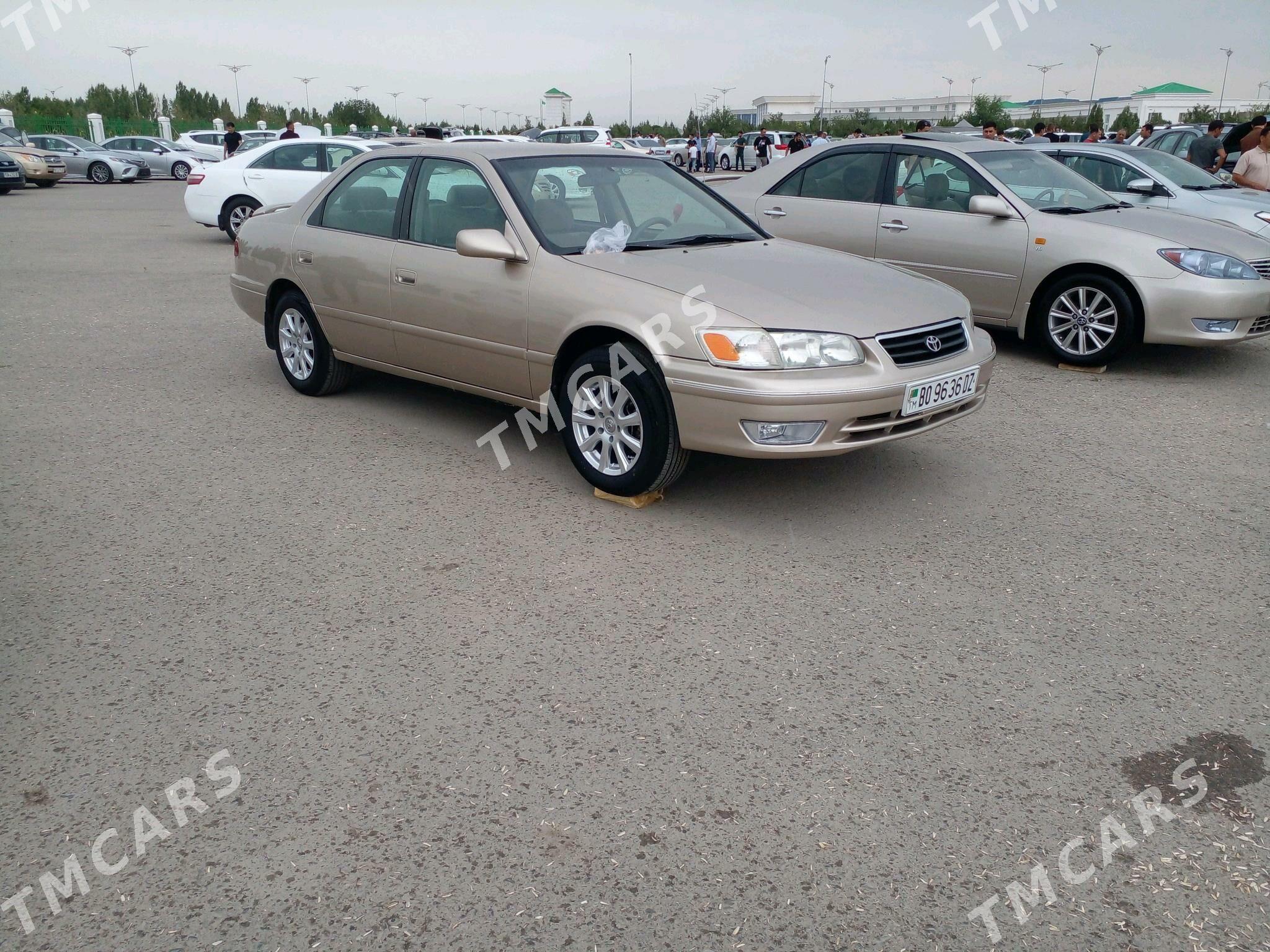 Toyota Camry 2000 - 150 000 TMT - Дашогуз - img 3