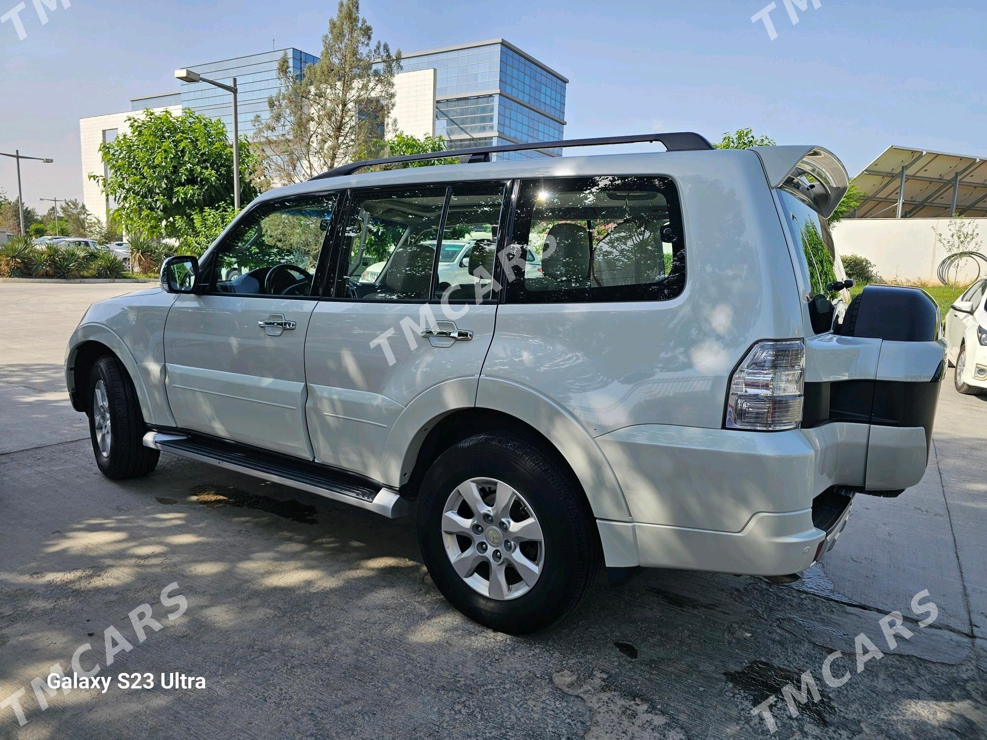 Mitsubishi Pajero 2015 - 308 000 TMT - Aşgabat - img 7