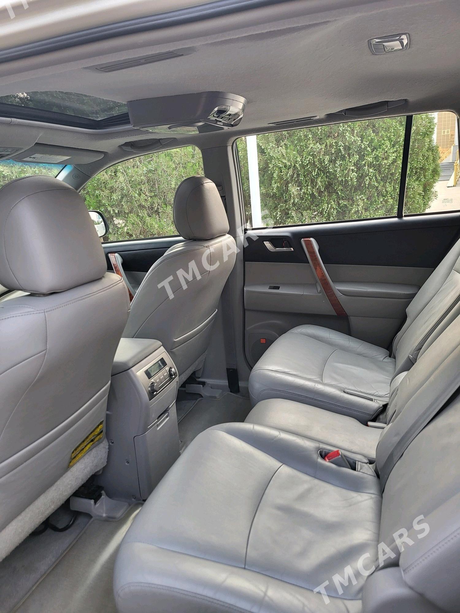 Toyota Highlander 2009 - 300 000 TMT - Дашогуз - img 5