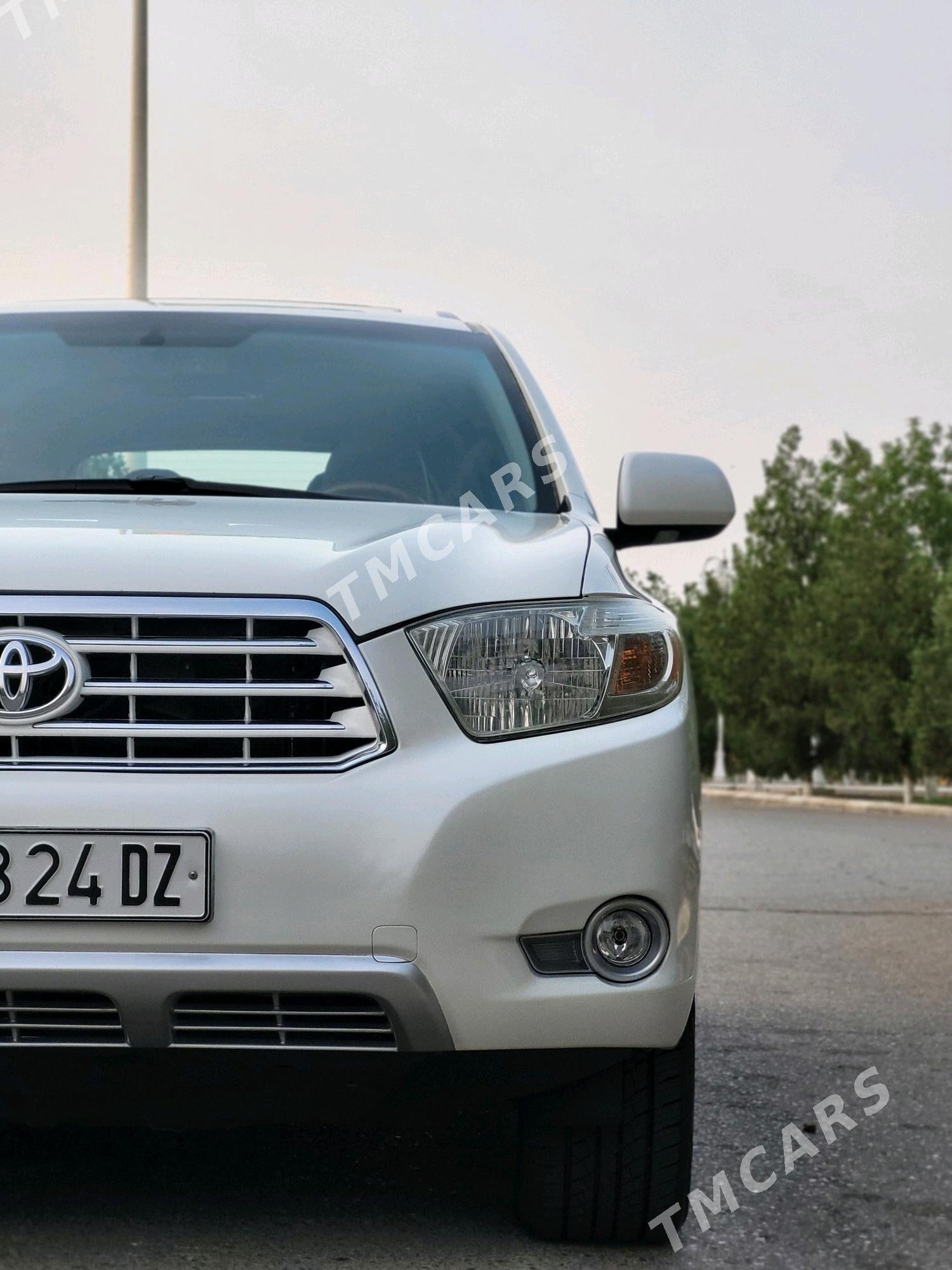Toyota Highlander 2009 - 300 000 TMT - Дашогуз - img 4