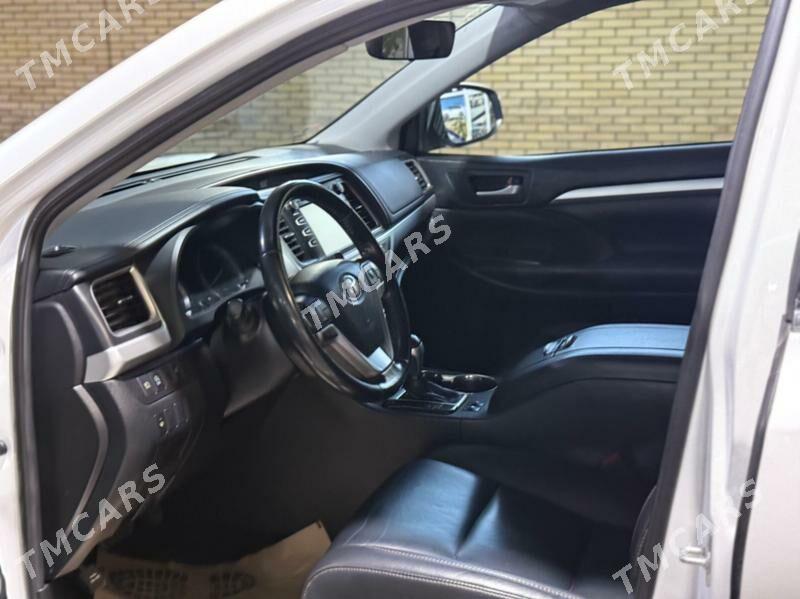 Toyota Highlander 2019 - 443 000 TMT - Мары - img 4