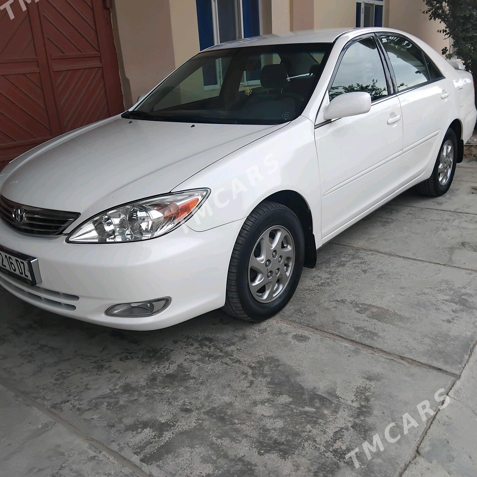 Toyota Camry 2003 - 160 000 TMT - Дашогуз - img 7