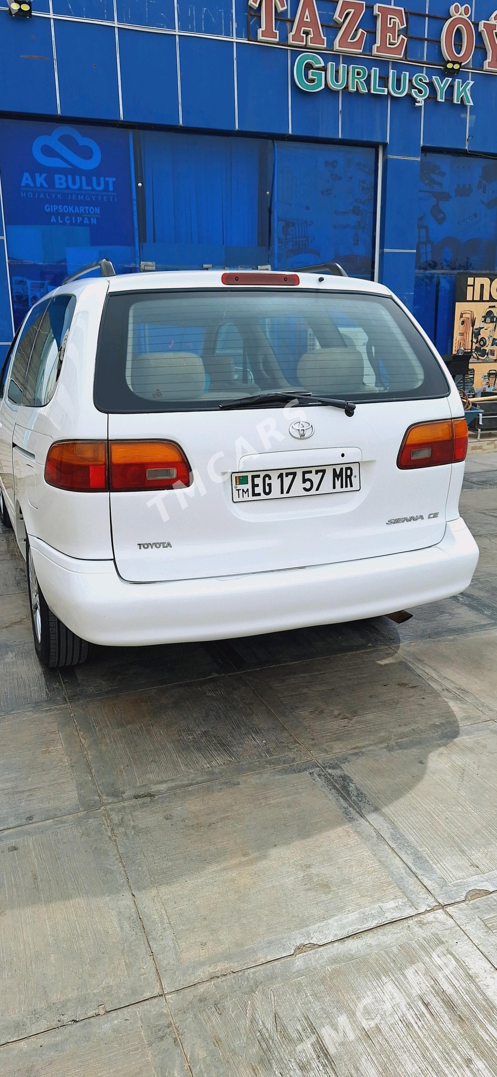 Toyota Sienna 1999 - 150 000 TMT - Mary - img 9