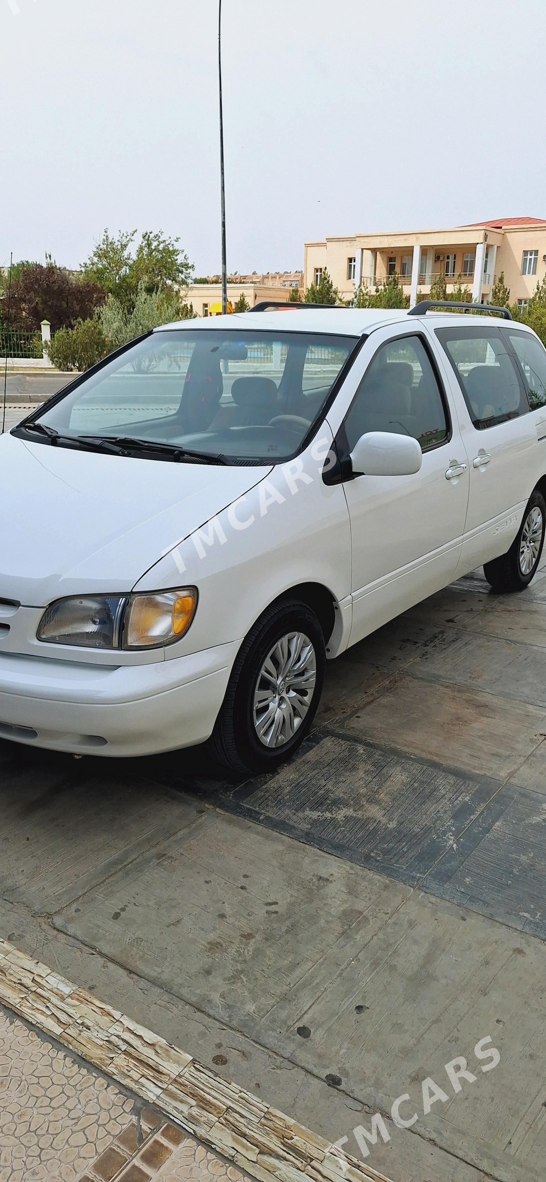 Toyota Sienna 1999 - 150 000 TMT - Mary - img 8