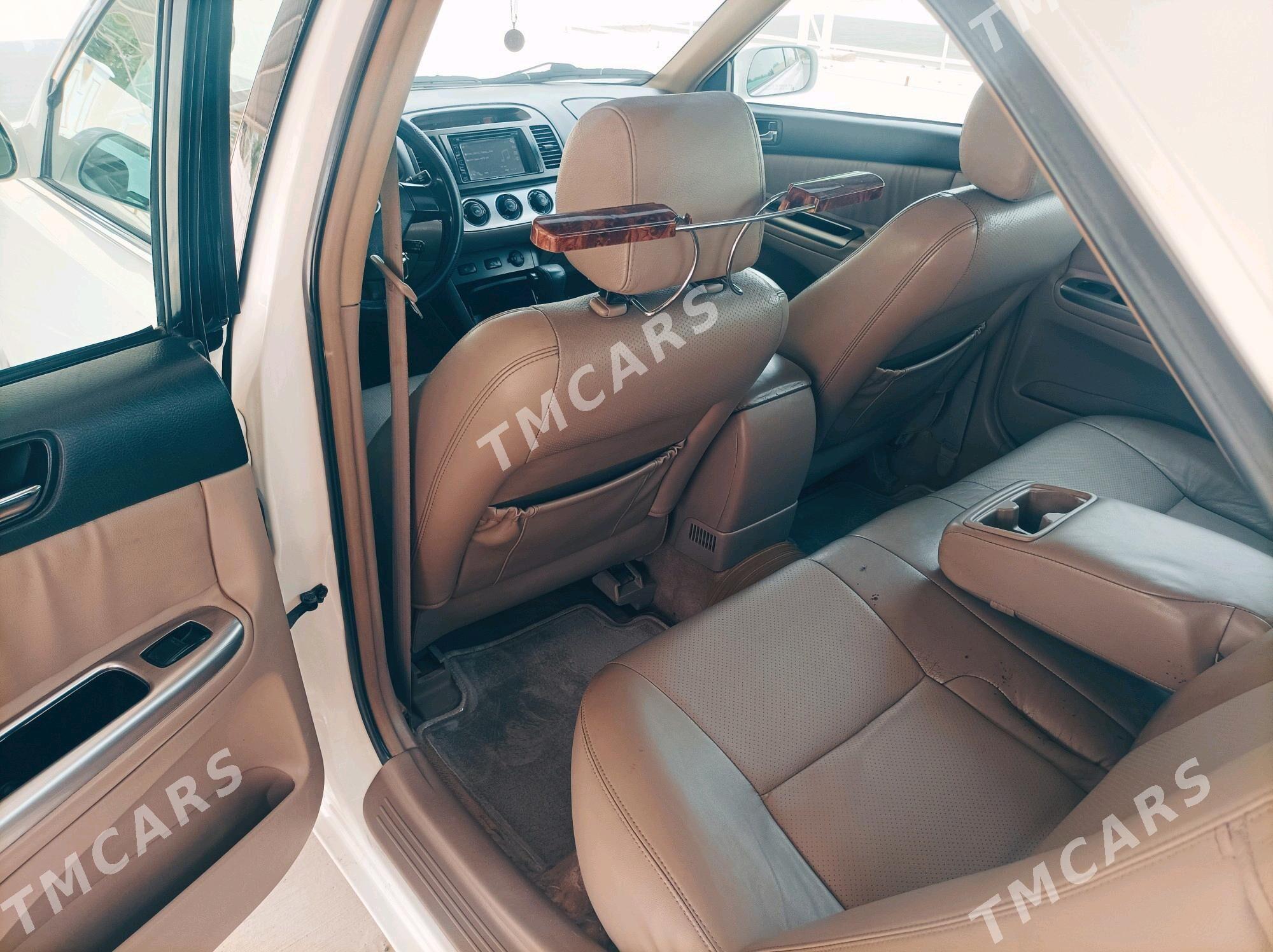 Toyota Camry 2004 - 160 000 TMT - Байрамали - img 6