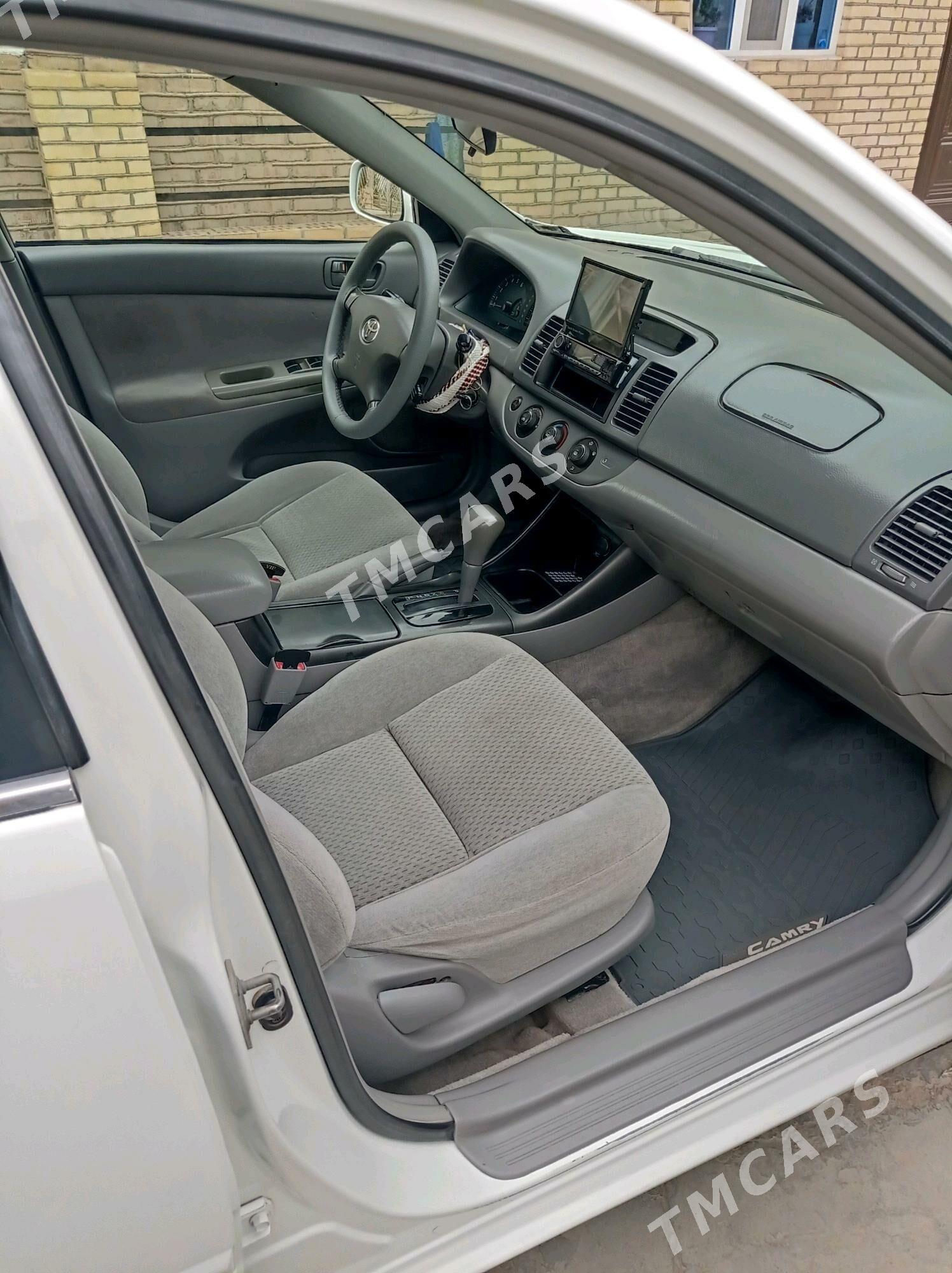 Toyota Camry 2003 - 185 000 TMT - Мары - img 10
