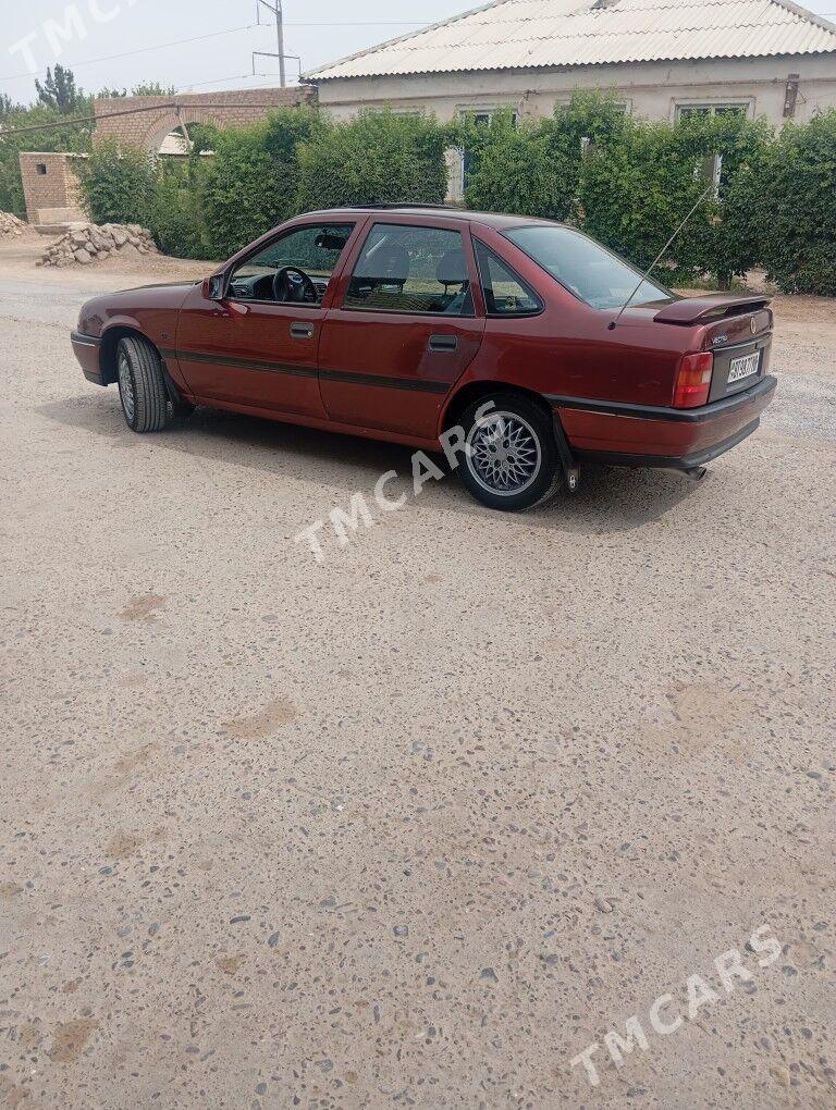 Opel Vectra 1992 - 30 000 TMT - Mary - img 2