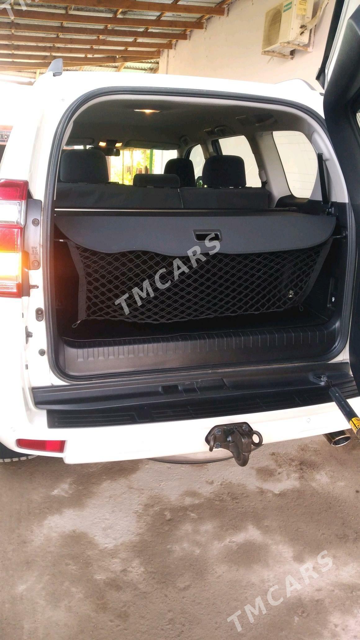 Toyota Land Cruiser Prado 2015 - 620 000 TMT - Шабатский этрап - img 3