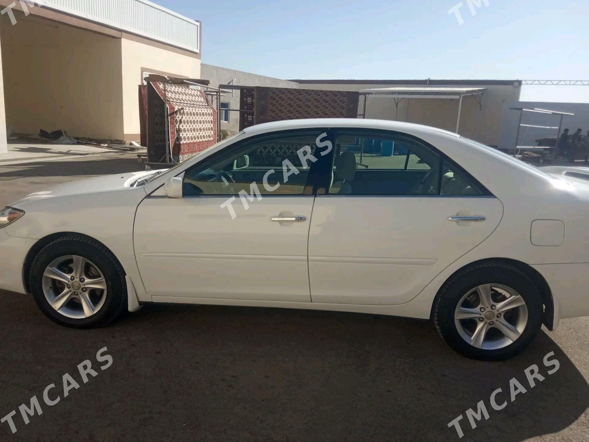 Toyota Camry 2003 - 170 000 TMT - Mary - img 5