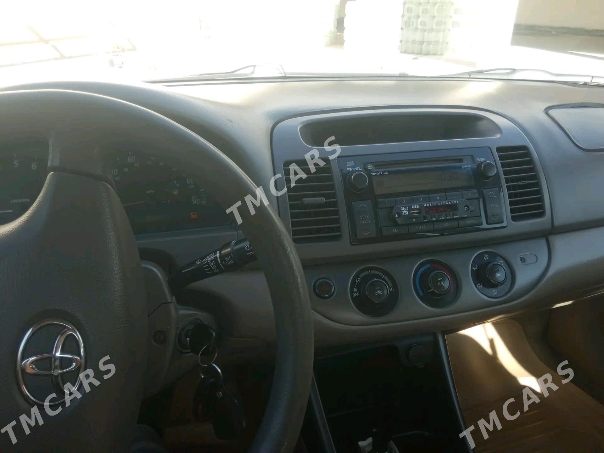 Toyota Camry 2003 - 170 000 TMT - Mary - img 2