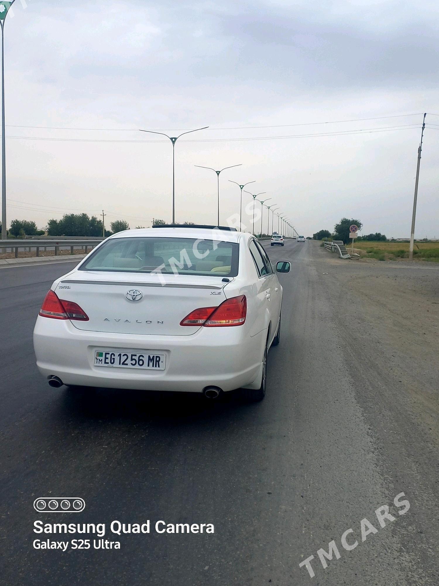 Toyota Avalon 2005 - 235 000 TMT - Мары - img 4