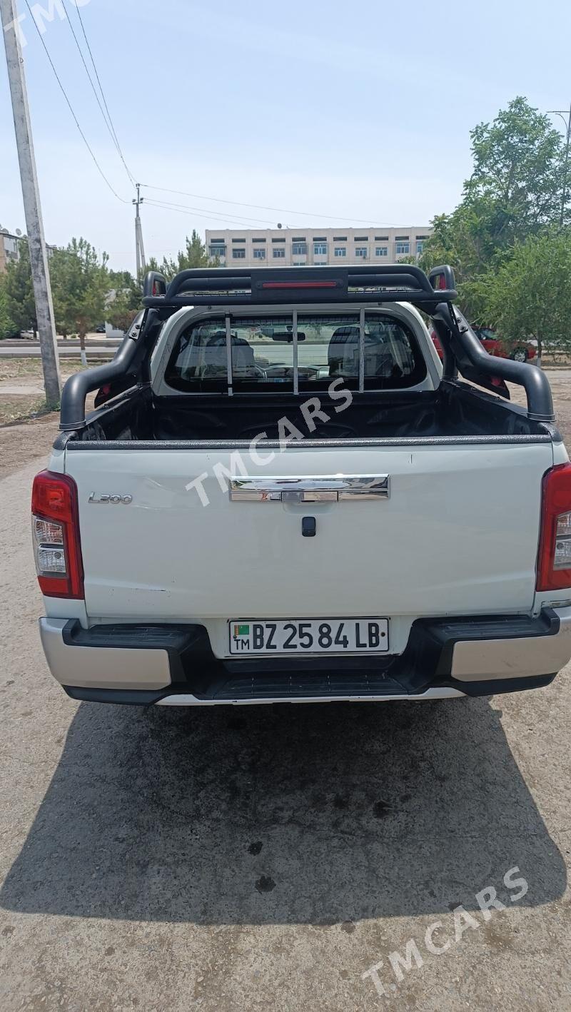 Mitsubishi L200 2020 - 310 000 TMT - Türkmenabat - img 2