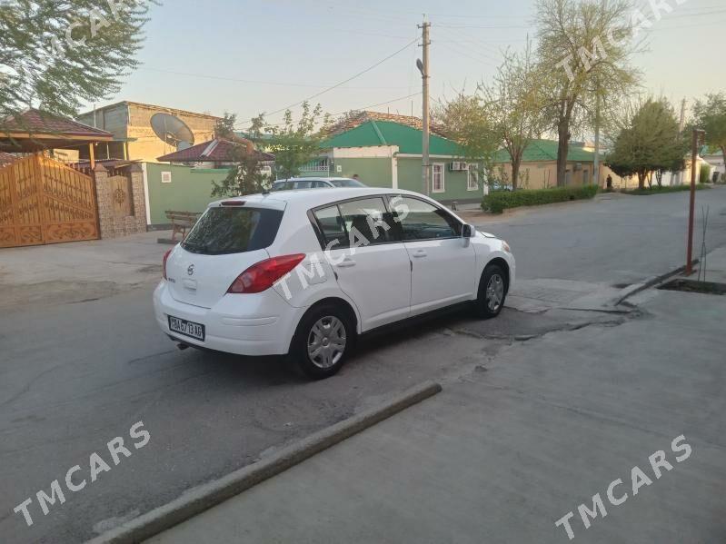 Nissan Versa 2009 - 121 000 TMT - 30 mkr - img 4