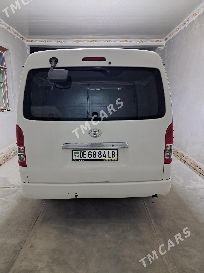 Toyota Hiace 2006 - 260 000 TMT - Saýat - img 2