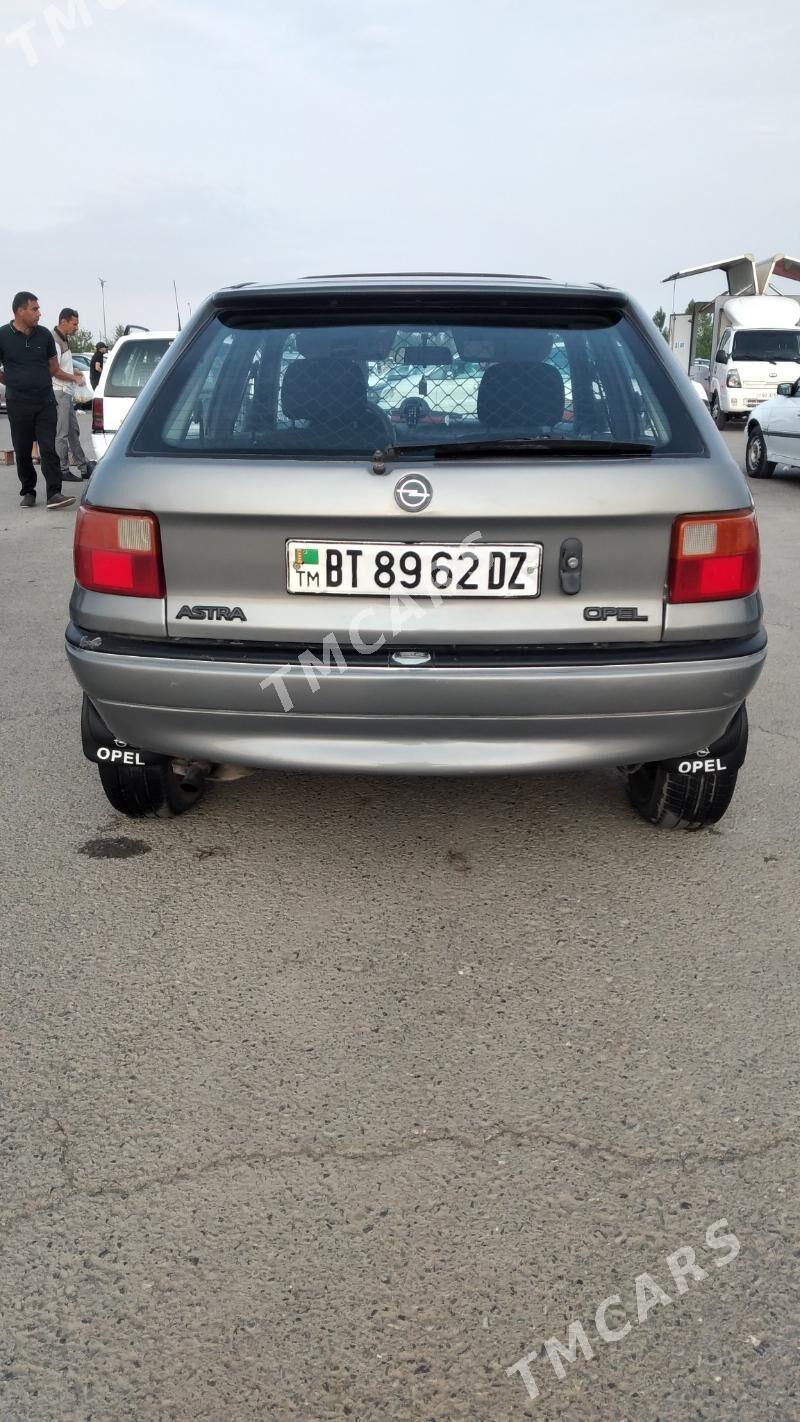 Opel Astra 1993 - 40 000 TMT - Şabat etr. - img 2