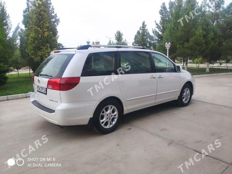 Toyota Sienna 2004 - 235 000 TMT - Türkmenabat - img 2