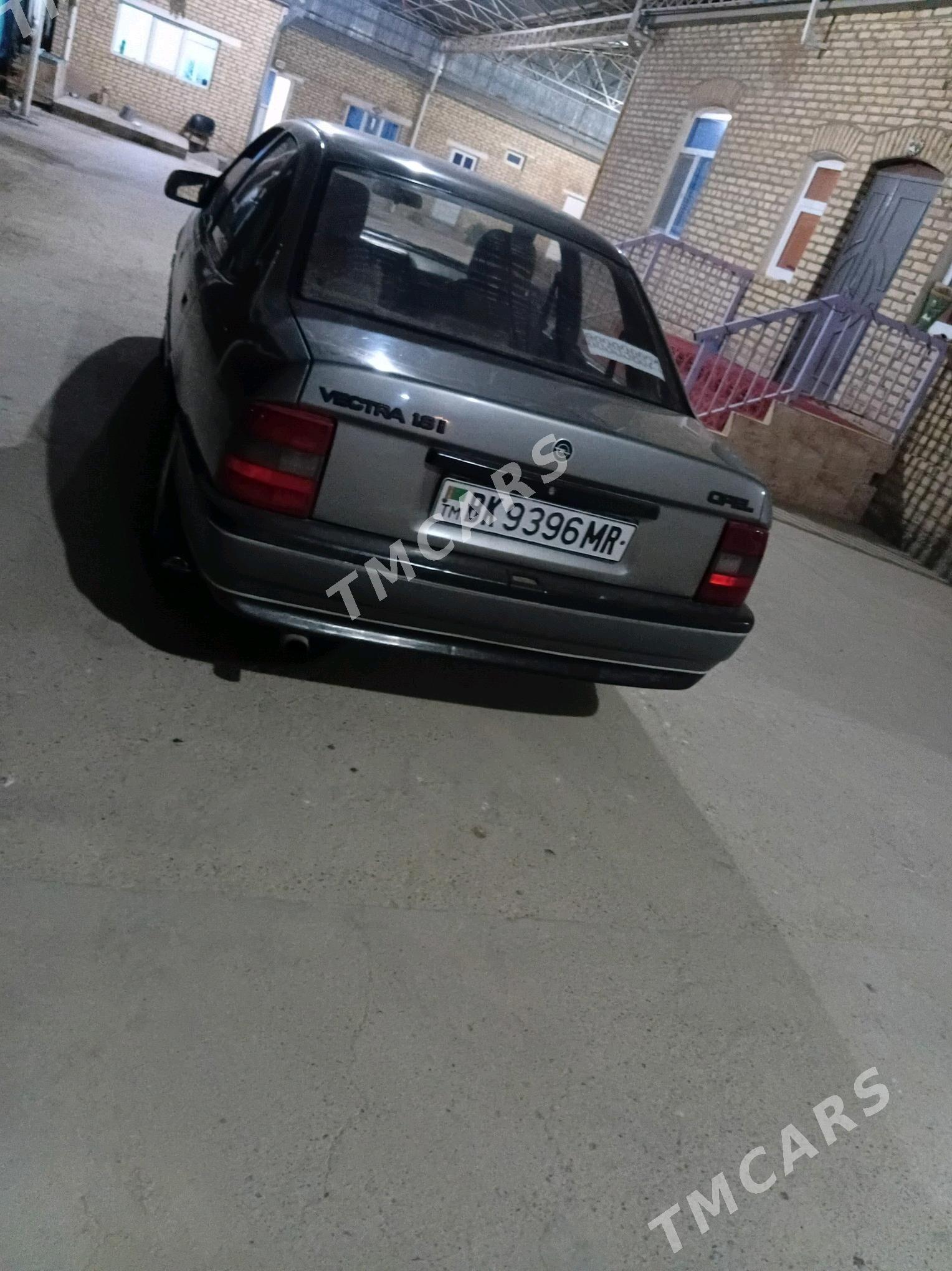 Opel Vectra 1992 - 40 000 TMT - Murgap - img 2