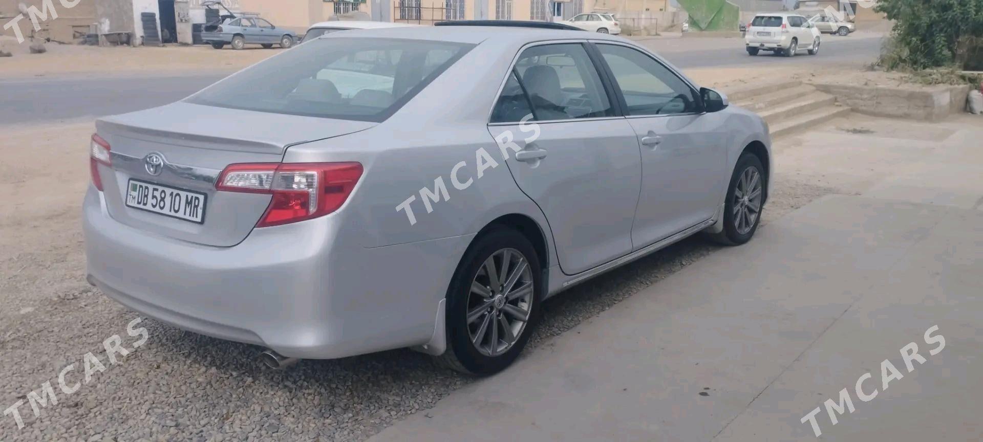 Toyota Camry 2012 - 210 000 TMT - Мары - img 3