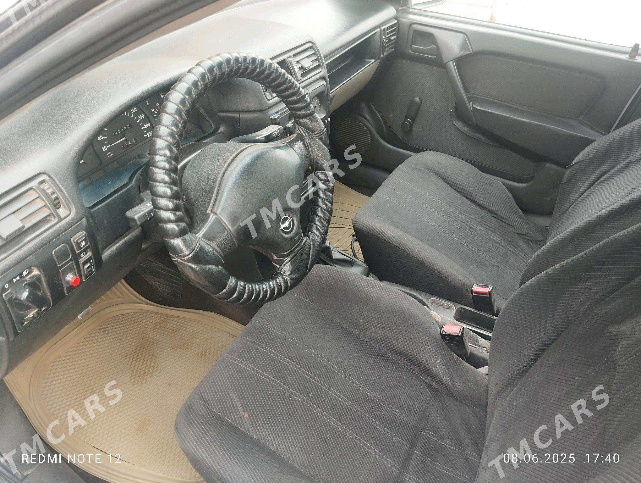 Opel Vectra 1991 - 35 000 TMT - Чарджоу - img 7
