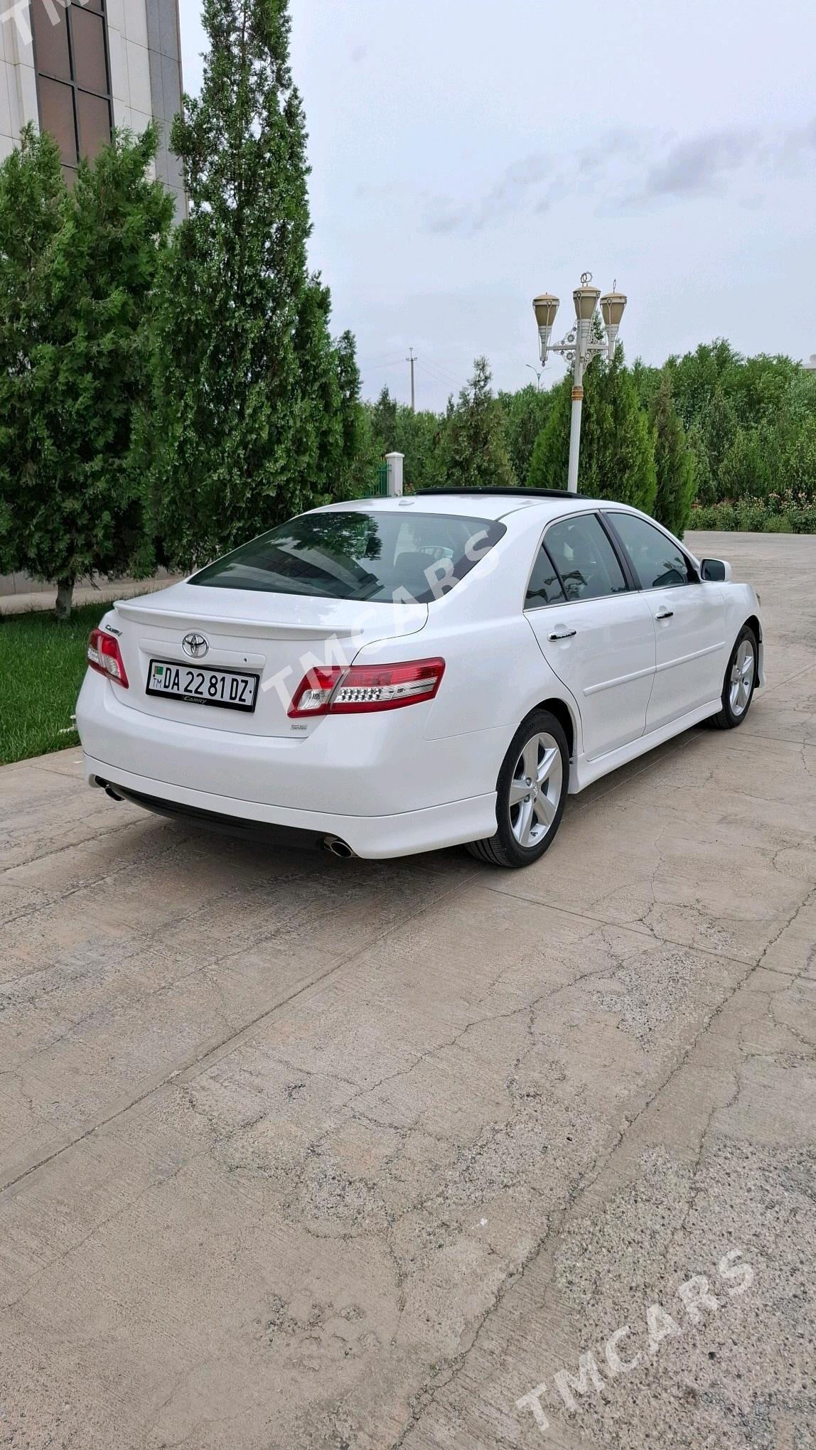 Toyota Camry 2010 - 220 000 TMT - Daşoguz - img 3