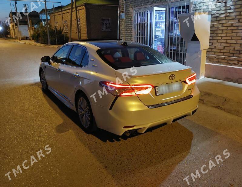 Toyota Camry 2018 - 320 000 TMT - Ашхабад - img 2
