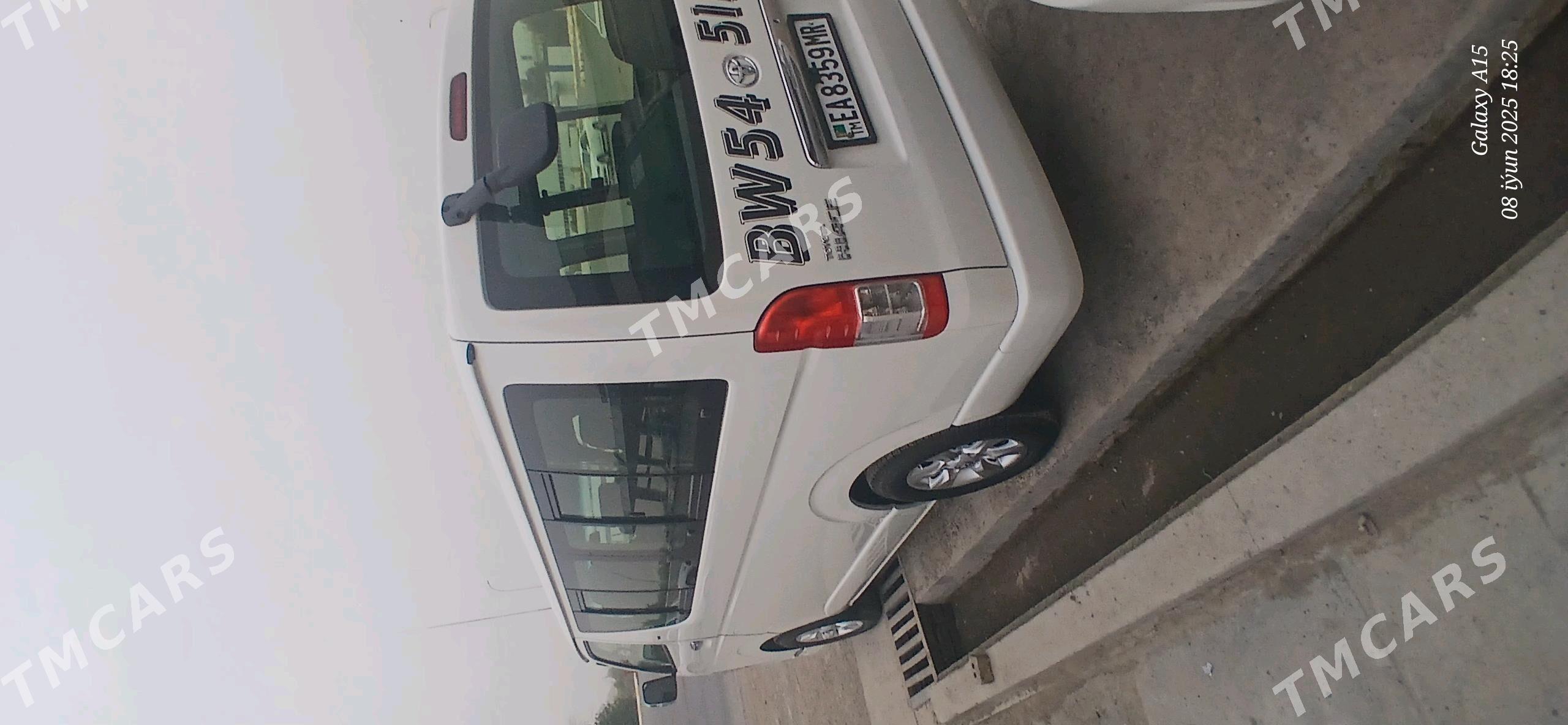 Toyota Hiace 2017 - 370 000 TMT - Mary - img 5
