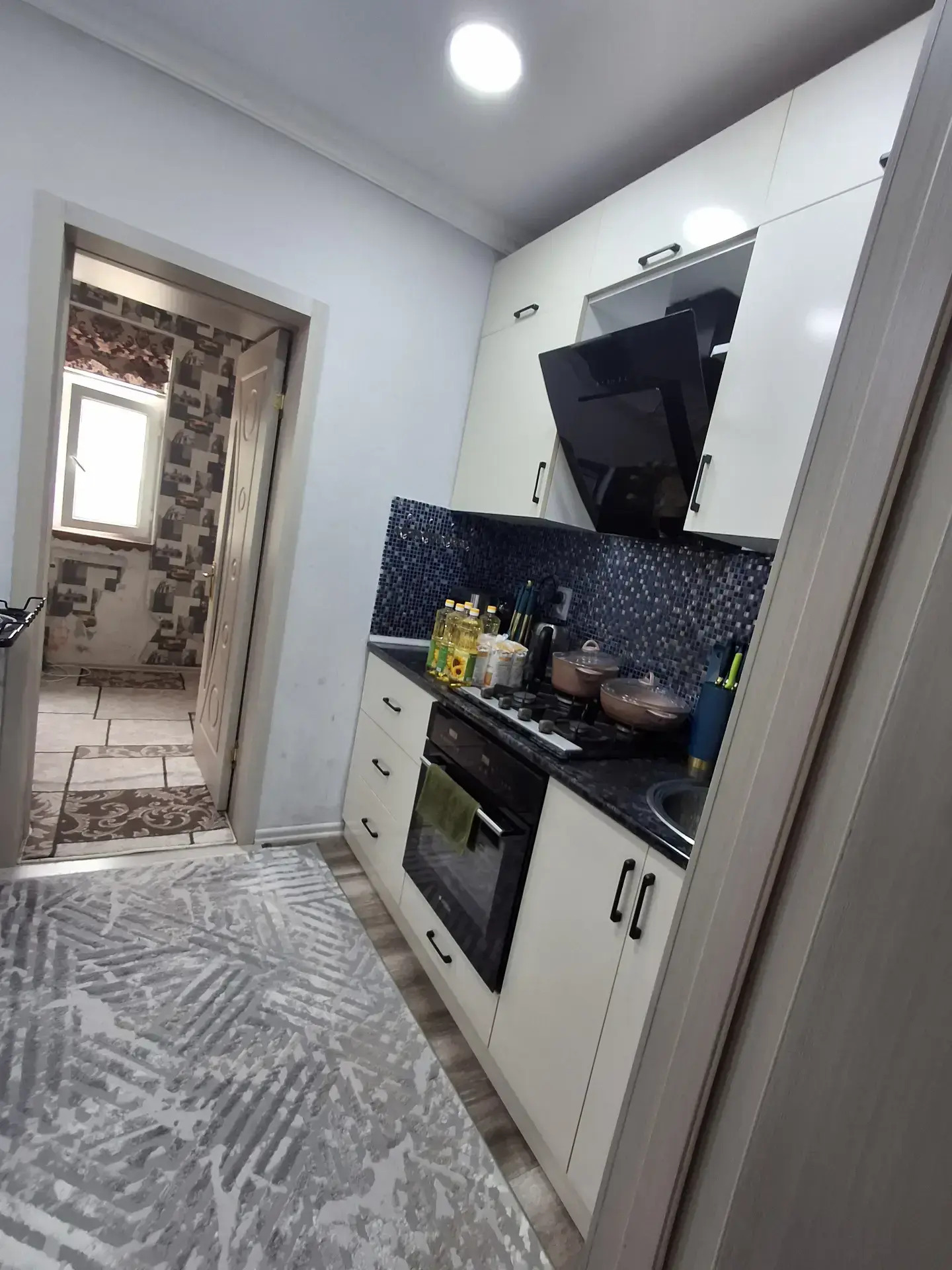 11 МКР 1 КОМ 2/2 этаж 50м² - Ашхабад - img 2